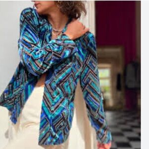 CHICOS Shades of Blue Velvet Open Front Jacket Sweater Size 8 NWOT